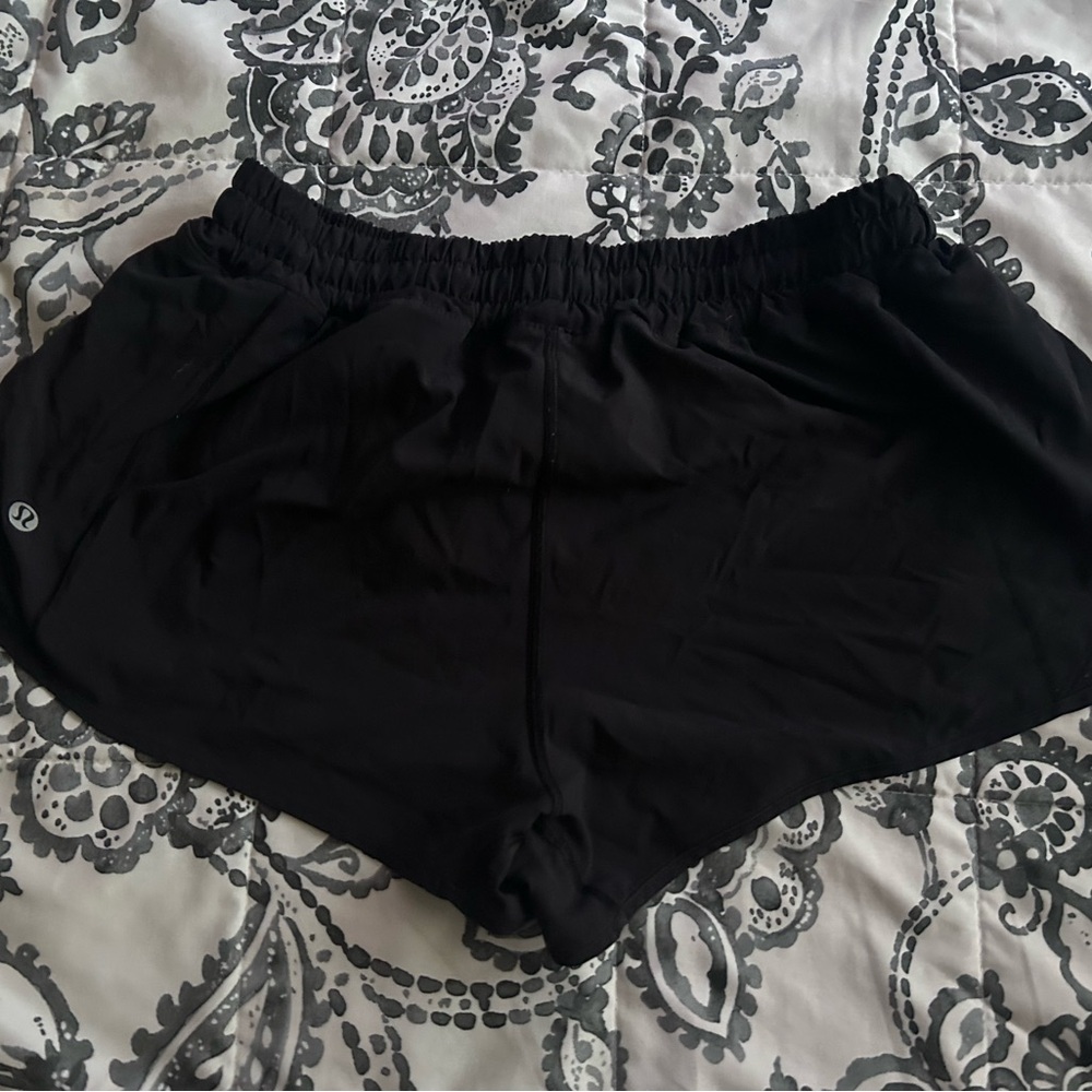 Lululemon Athletica Hotty hot shorts
